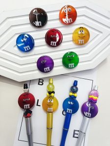 30mm Hollow M&M Printed Round Beads for DIY Pen & Pendant Accessories 30mm hollow m&m printed round beads for diy pen & pendant accessories