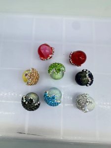 diy clay mud rhinestone beads (18)