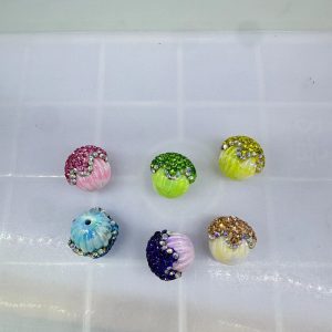 diy clay mud rhinestone beads (21)