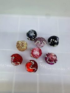 diy clay mud rhinestone beads (24)