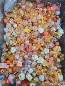 mixed color & style acrylic diy beads (6)