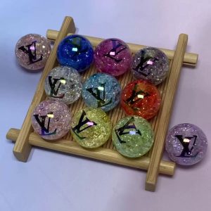 20 mm acrylic crack‑texture interlocking‑pattern pre‑drilled beads