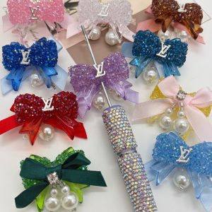 sugar‑textured bow pre‑drilled beads