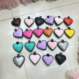 1 Piece – Color Choice Available