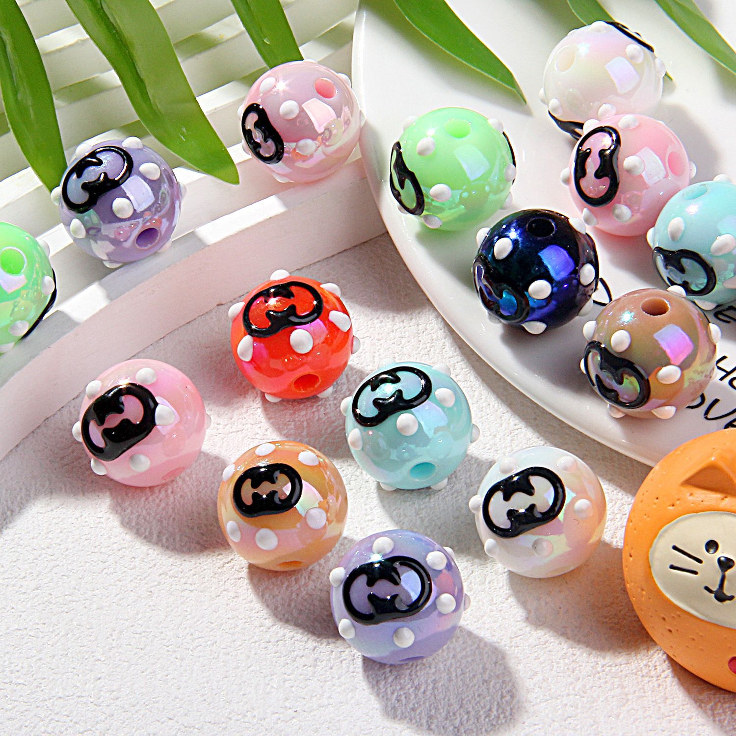20 Mixed-Color Hand-Painted Beads