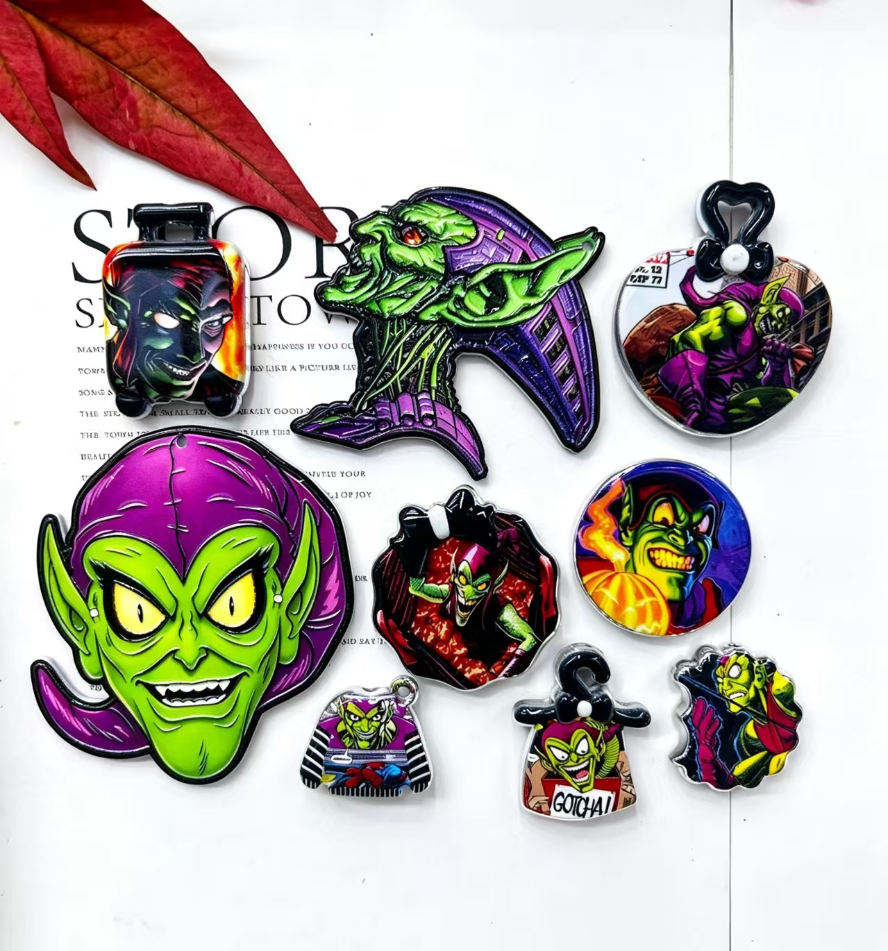 B-16 100 DIY Halloween Items