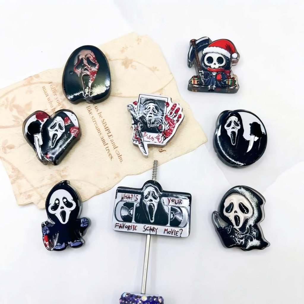 B-25 100 DIY Halloween Items